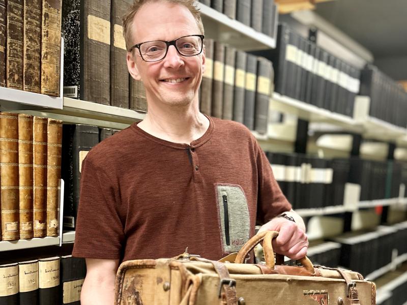 Mik Stegger fra Randers Bibliotek fortæller krigshistorie den 8. oktober