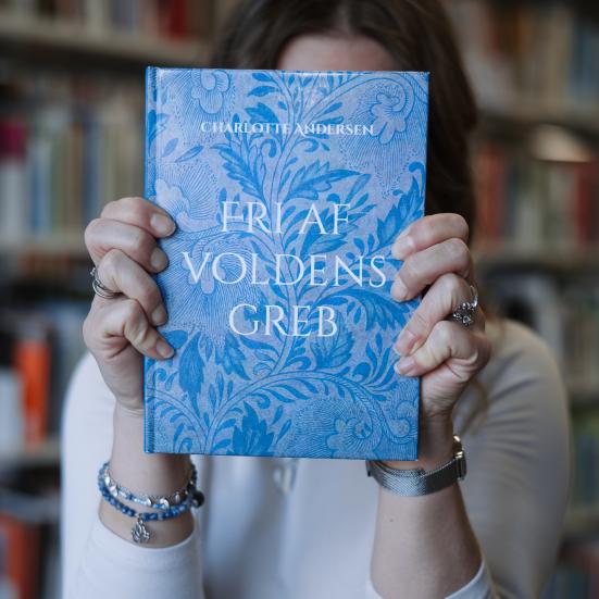 Bog "Fri af voldens greb"