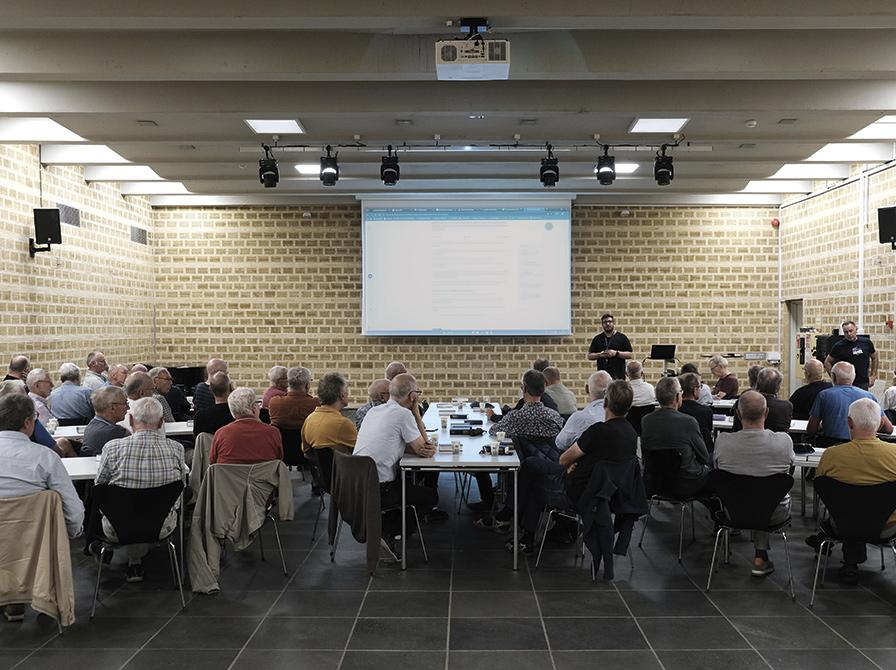 Bibliotekets Mandeklub i Kulturhusets Sal